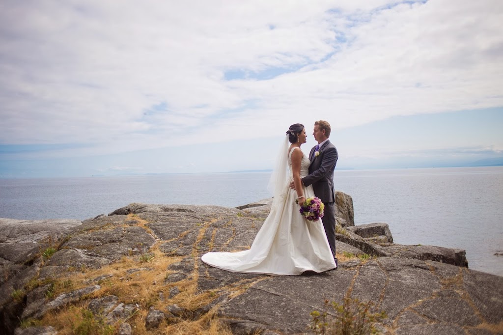 Coastal Weddings and Events | 5605 Gowland Rd, Sechelt, BC V0N 3A8, Canada | Phone: (604) 720-3698