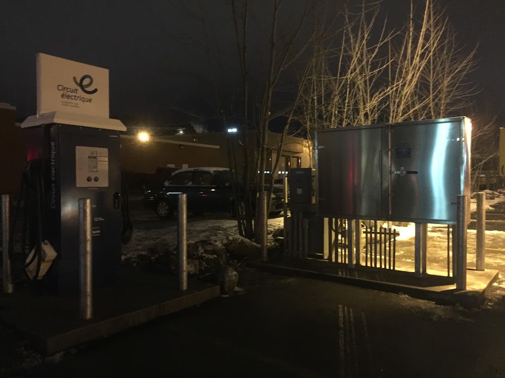 Bourque Electrique | 6e Avenue N, Saint-Georges, QC G5Z 0R5, Canada | Phone: (418) 228-5020
