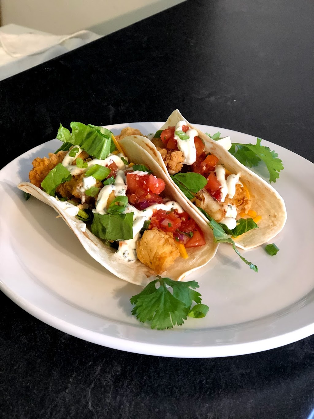 Burnside Lunchbox | 20 Wright Ave, Dartmouth, NS B3B 1G6, Canada | Phone: (902) 480-6051