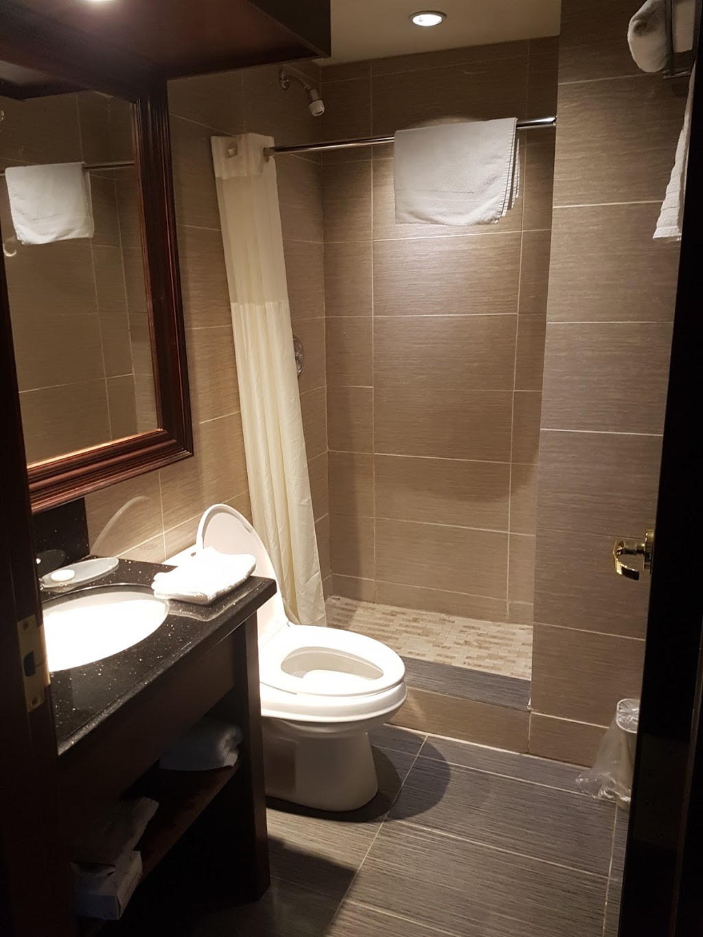 New Woodbine Motel | 7242 ON-27, Woodbridge, ON L4L 1A5, Canada | Phone: (905) 851-2876