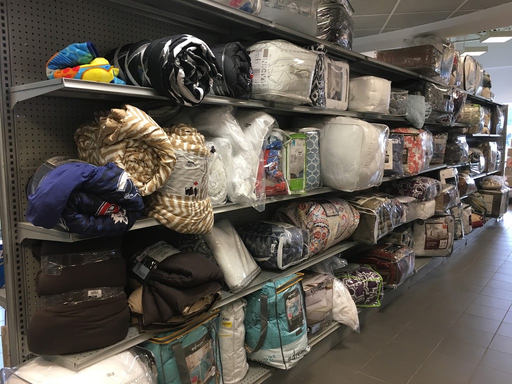 Boom Liquidation Center Taschereau | 3571 Boulevard Taschereau, Saint-Hubert, QC J4T 2G2, Canada | Phone: (450) 445-6565