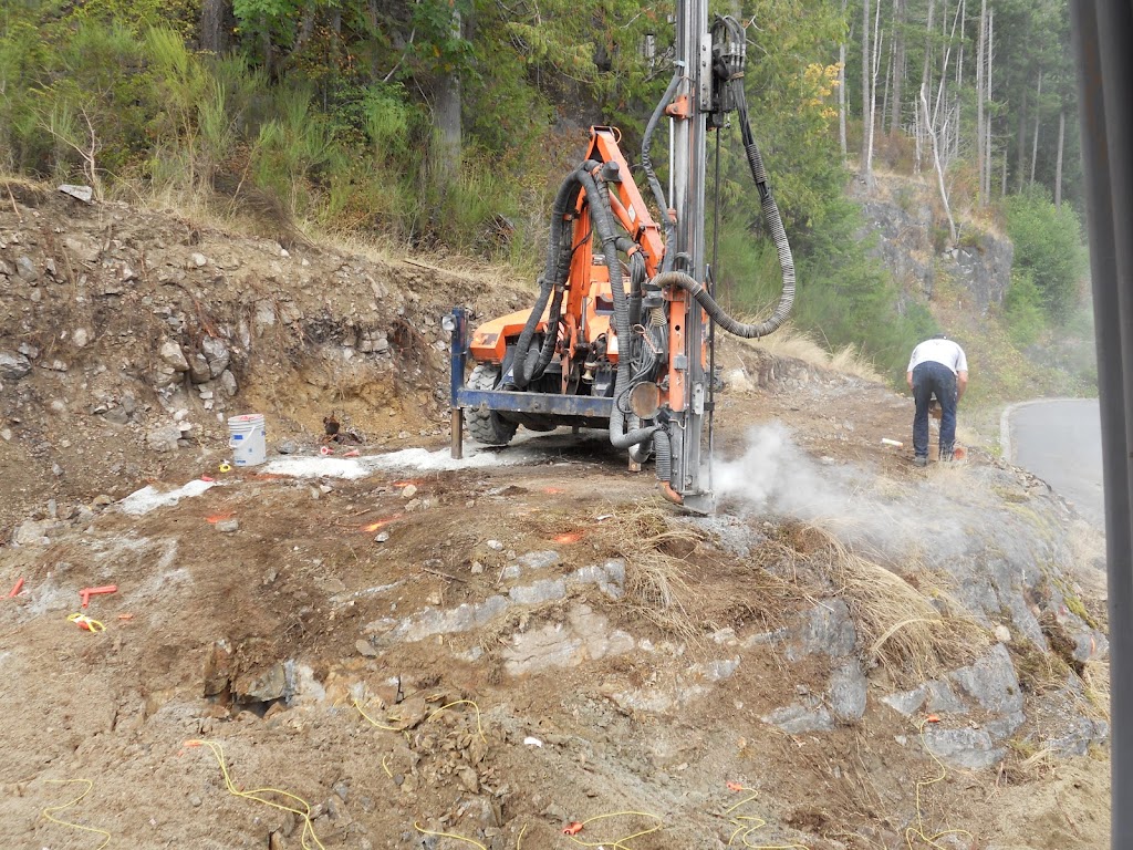 Azimuth Excavation | 1522 Henderson Ave, Roberts Creek, BC V0N 2W2, Canada | Phone: (604) 725-0644