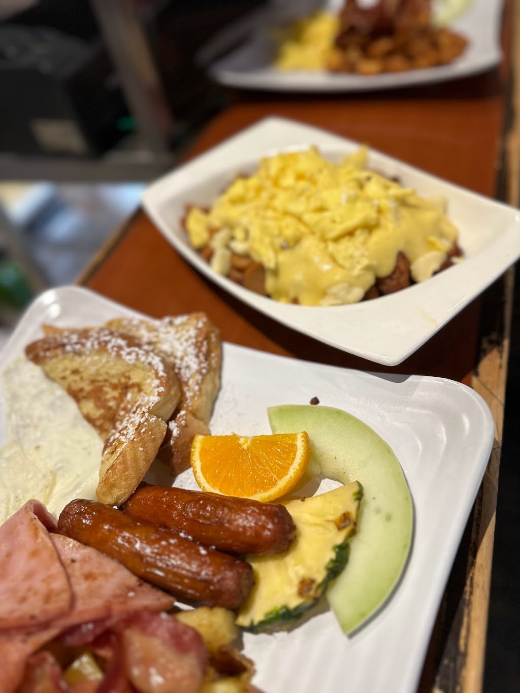 Restaurant CocoMania déjeuner dîner | 1083 Boulevard du Curé-Labelle Sainte-Thérèse, Blainville, QC J7C 3M9, Canada | Phone: (450) 818-2223