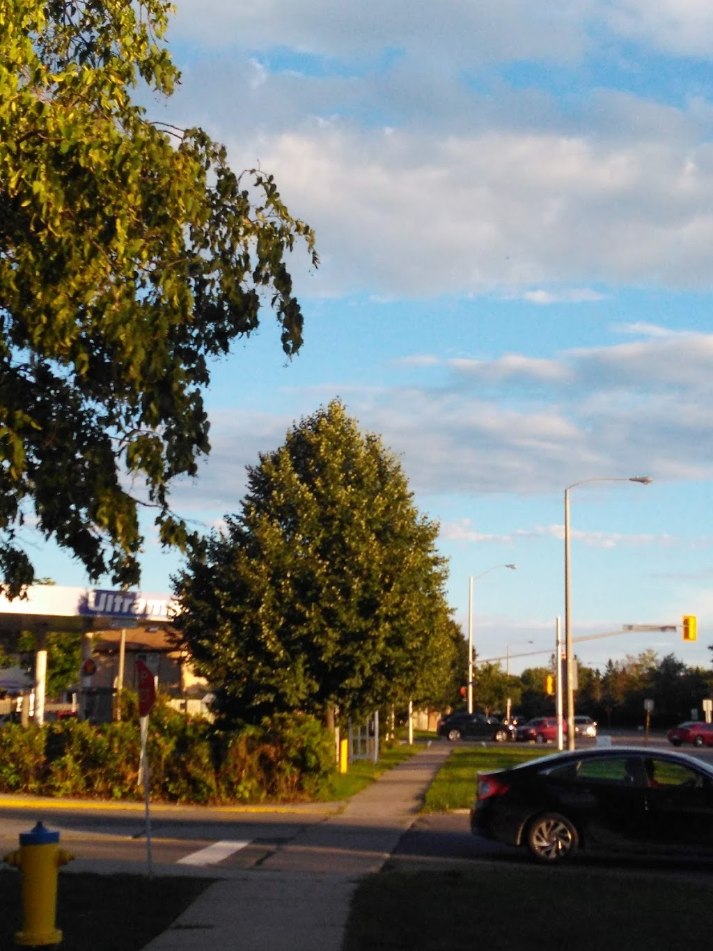Convent Glen Shopping Centre | 6505 Jeanne DArc Blvd N, Orléans, ON K1C 7H8, Canada