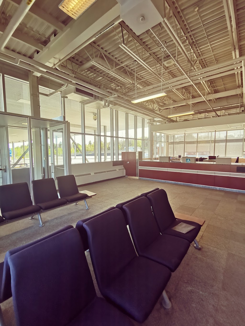 Canada Border Services Agency - Stanstead Port of Entry | 2 Highway 55, Stanstead, QC J0B 3E2, Canada | Phone: (800) 461-9999