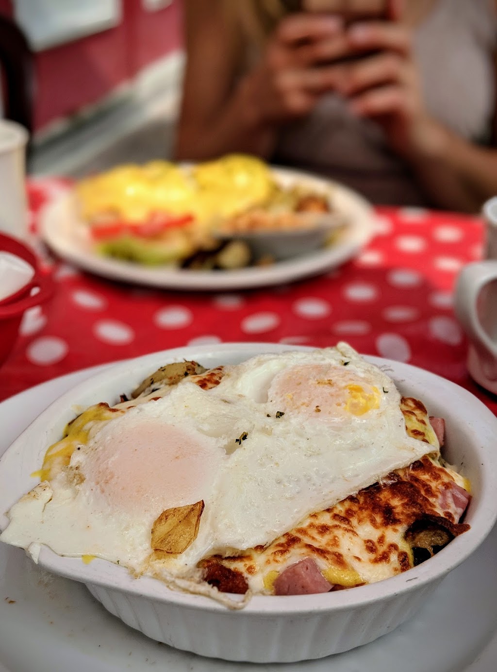 Resto Chez Mo-Nik | 33 Boulevard Saint-Joseph, Gatineau, QC J8Y 3V8, Canada | Phone: (819) 772-1277