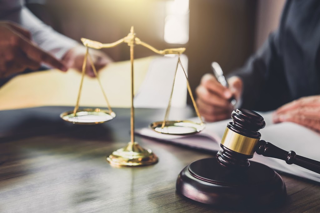 GGL Avocat inc. | 311 Rue Collin, Saint-Jean-sur-Richelieu, QC J3B 6B9, Canada | Phone: (514) 370-2581
