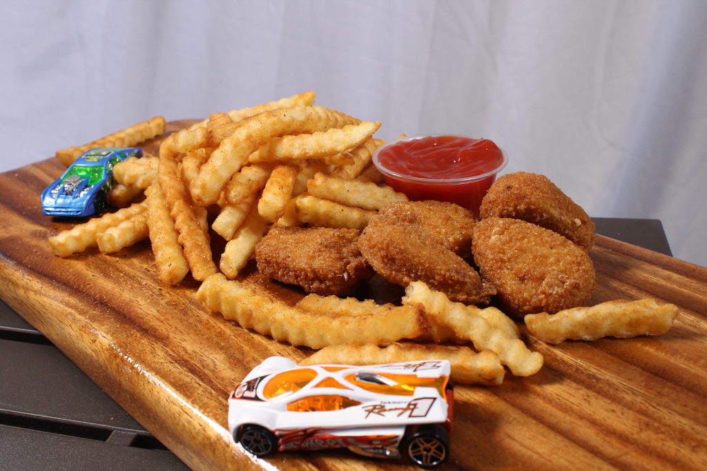 PrimeTime Donair & Poutine | 141 Century Crossing #114, Spruce Grove, AB T7X 0C8, Canada | Phone: (587) 286-1230