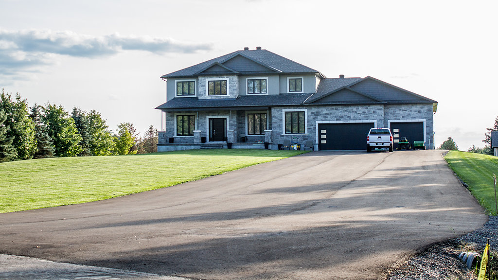 Blacktop Construction Inc | Franktown Rd, Ottawa, ON K0A 2Z0, Canada | Phone: (613) 204-9910