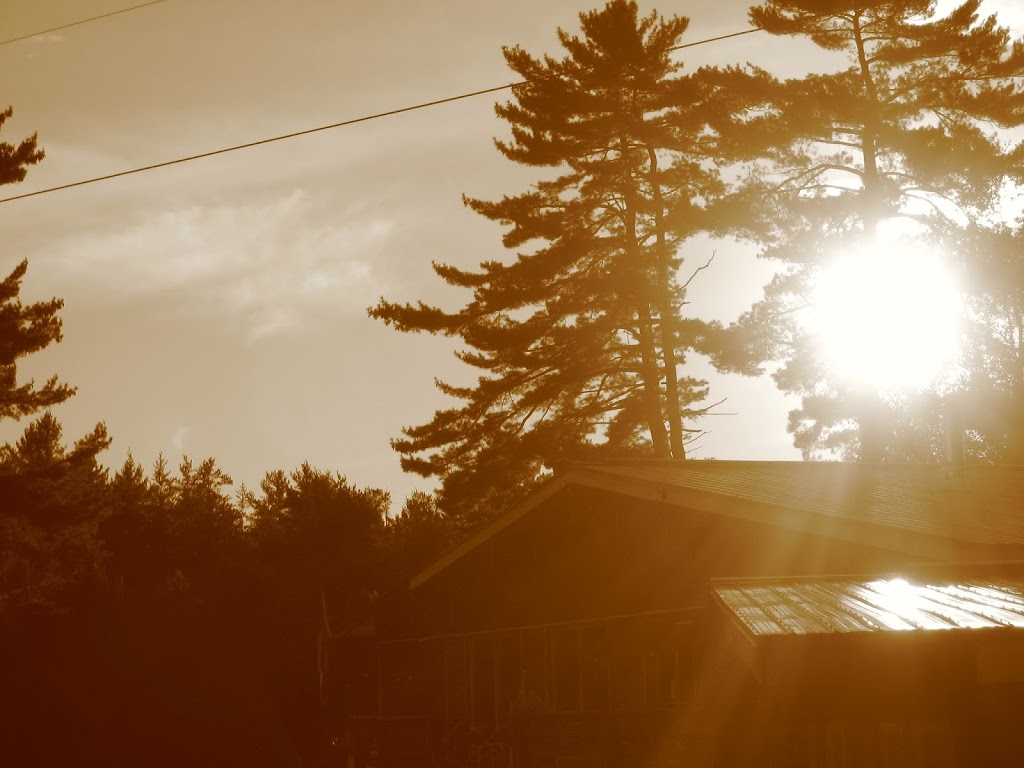 Green Bay Lodge & Trailer Camp | 463 Green Bay Rd, Noëlville, ON P0M 2N0, Canada | Phone: (705) 898-2747