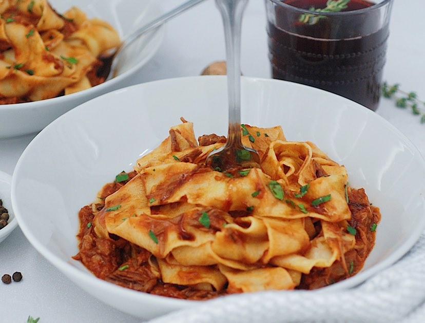 Noodle Perfect | 676 Pape Ave, Toronto, ON M4K 3S5, Canada | Phone: (416) 318-3318