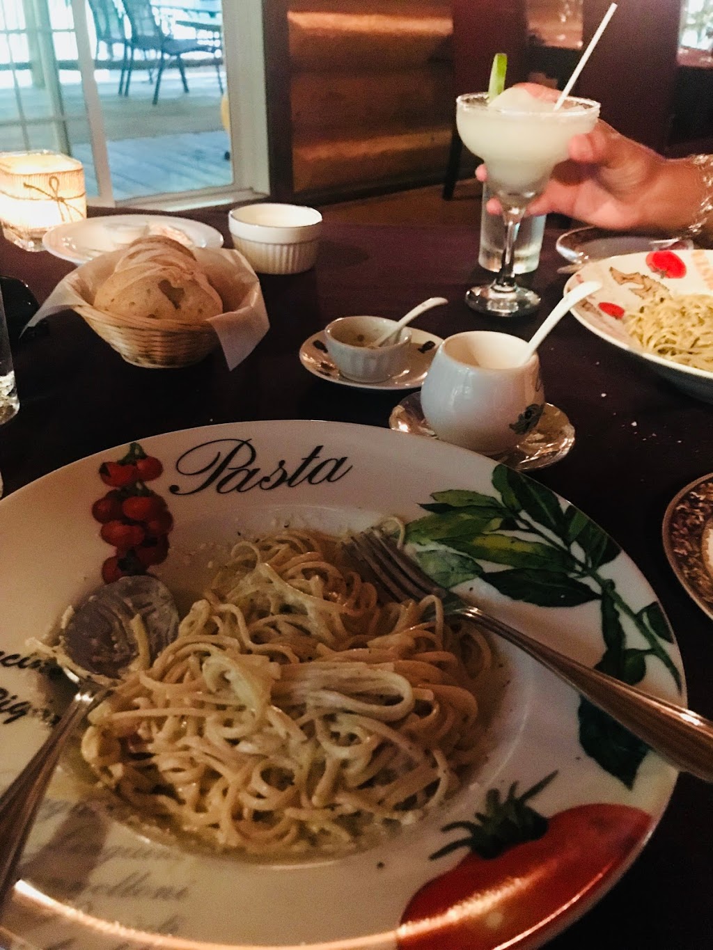 Resto Bouche B | 582 Rue Principale, Sainte-Brigide-dIberville, QC J0J 1X0, Canada | Phone: (450) 337-1796