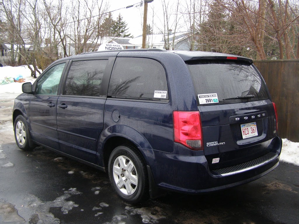 Norms Taxi and Tours | 21-1405 Mountain Rd, Moncton, NB E1C 2T9, Canada | Phone: (506) 852-4433