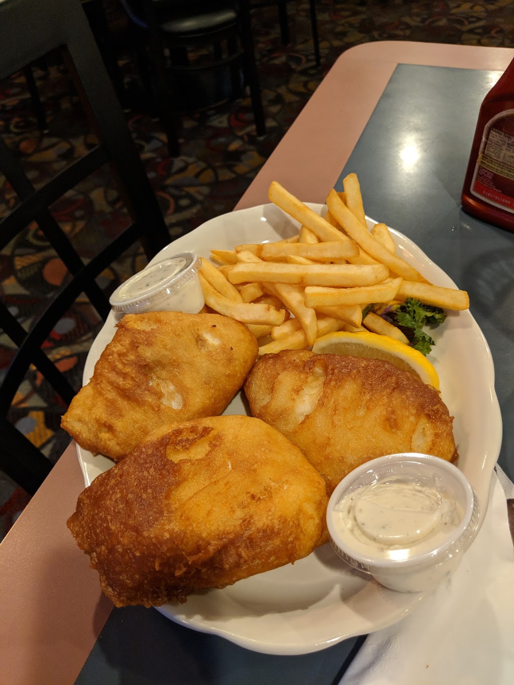 Riviera Restaurant & Cocktail | 475 S Water St, Marine City, MI 48039, USA | Phone: (810) 765-9030