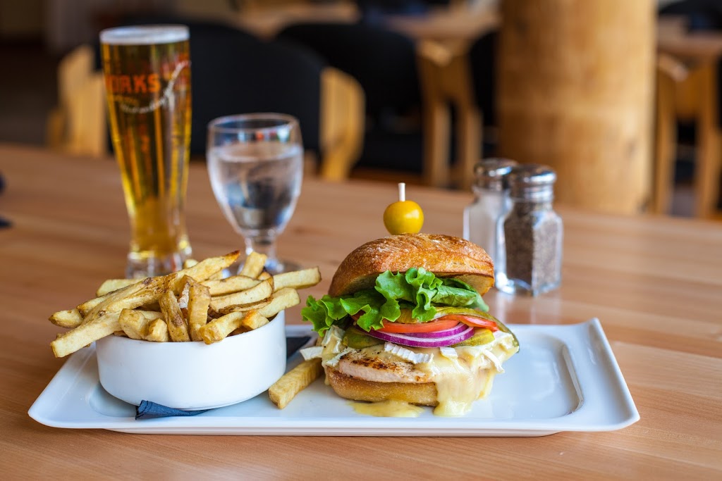 Foresters Restaurant | 643 Latoria Rd, Victoria, BC V9C 3A3, Canada | Phone: (250) 474-3673