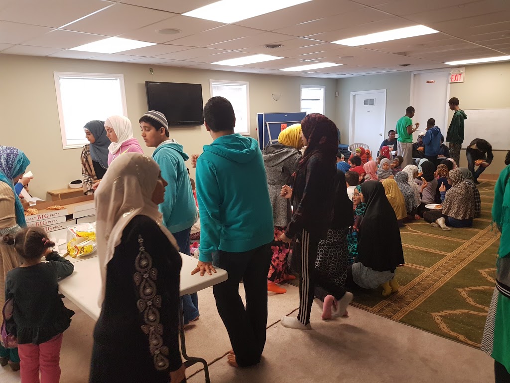 Barrie Islamic School | 155 Ferris Lane, Barrie, ON L4M 3A2, Canada