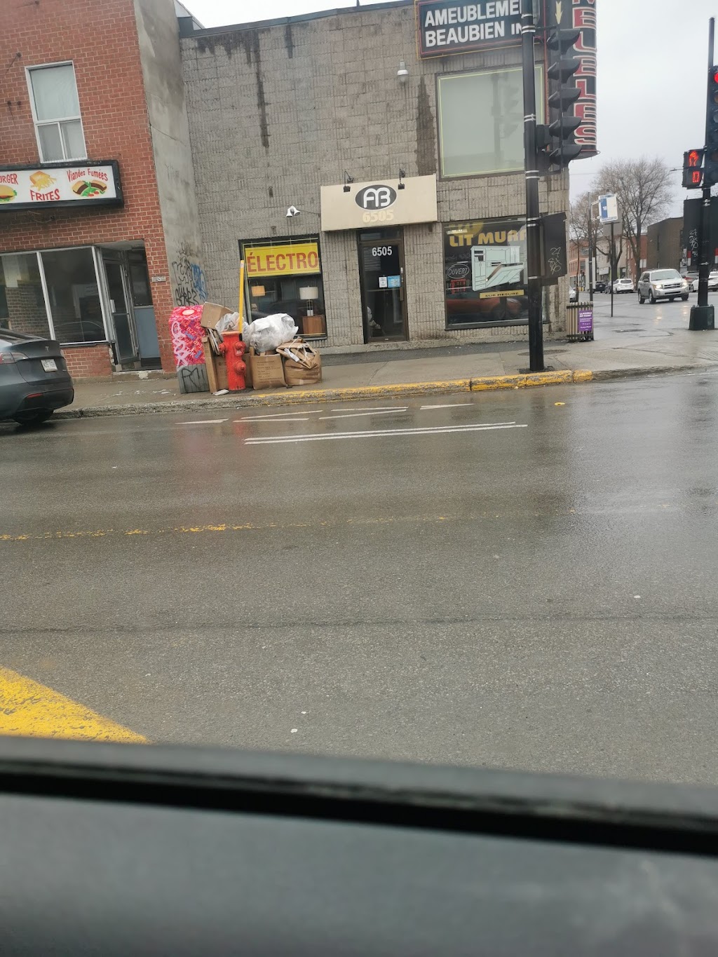 Beaubien Furniture | 1805 Rue Beaubien E, Montréal, QC H2G 1L7, Canada | Phone: (514) 721-7769