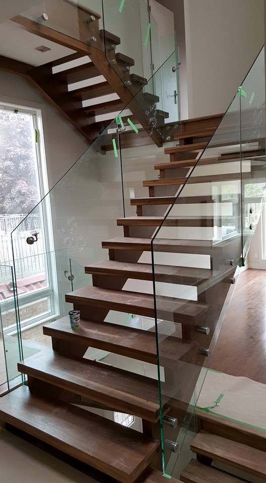 Lusso Homes Inc | 39 Keremeos Crescent, Richmond Hill, ON L4C 9R9, Canada | Phone: (416) 888-9091