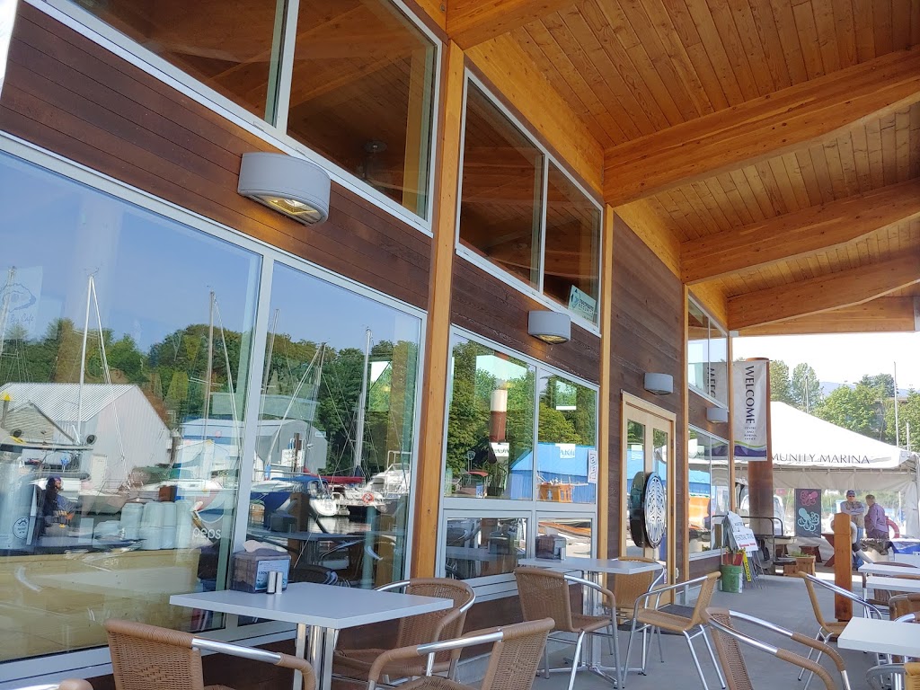 Oyster Bay Café | 611 Oyster Bay Dr, Ladysmith, BC V9G 1A7, Canada | Phone: (250) 924-2245