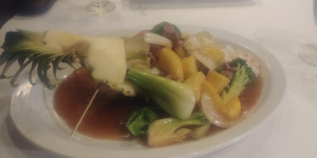 Les Bridés | 10420 Rue Lajeunesse, Montréal, QC H3L 2E5, Canada | Phone: (514) 383-8596