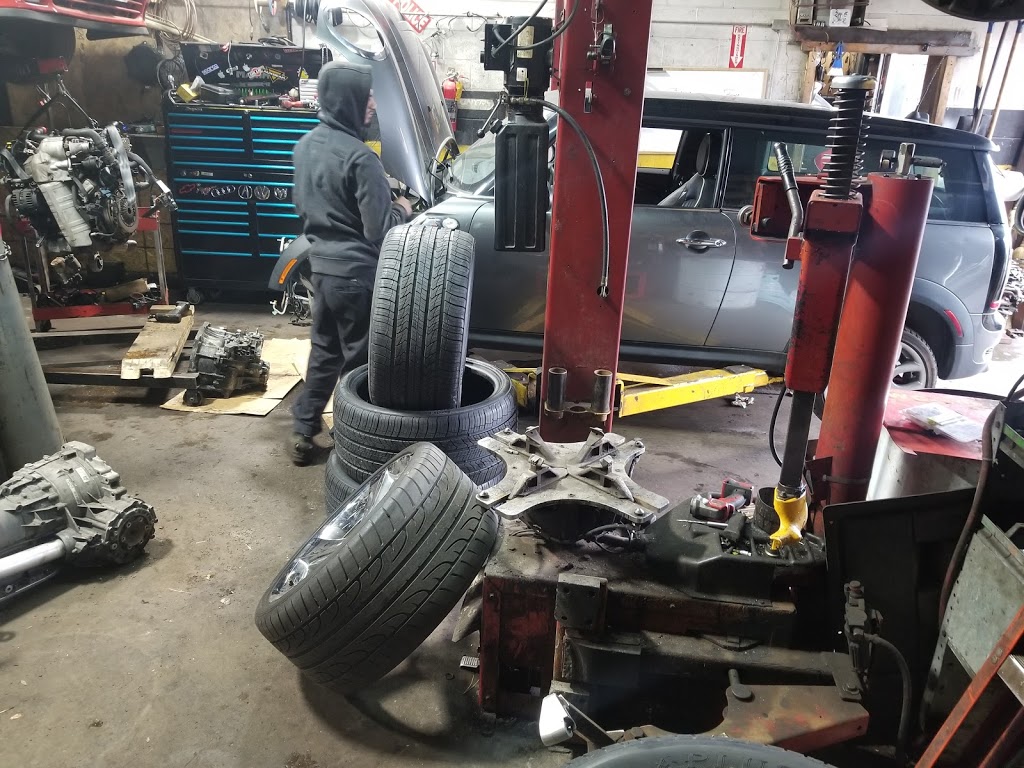 Topnotch Auto Repair | 102 Turbine Dr Unit 8, North York, ON M9L 2S2, Canada | Phone: (416) 743-1010