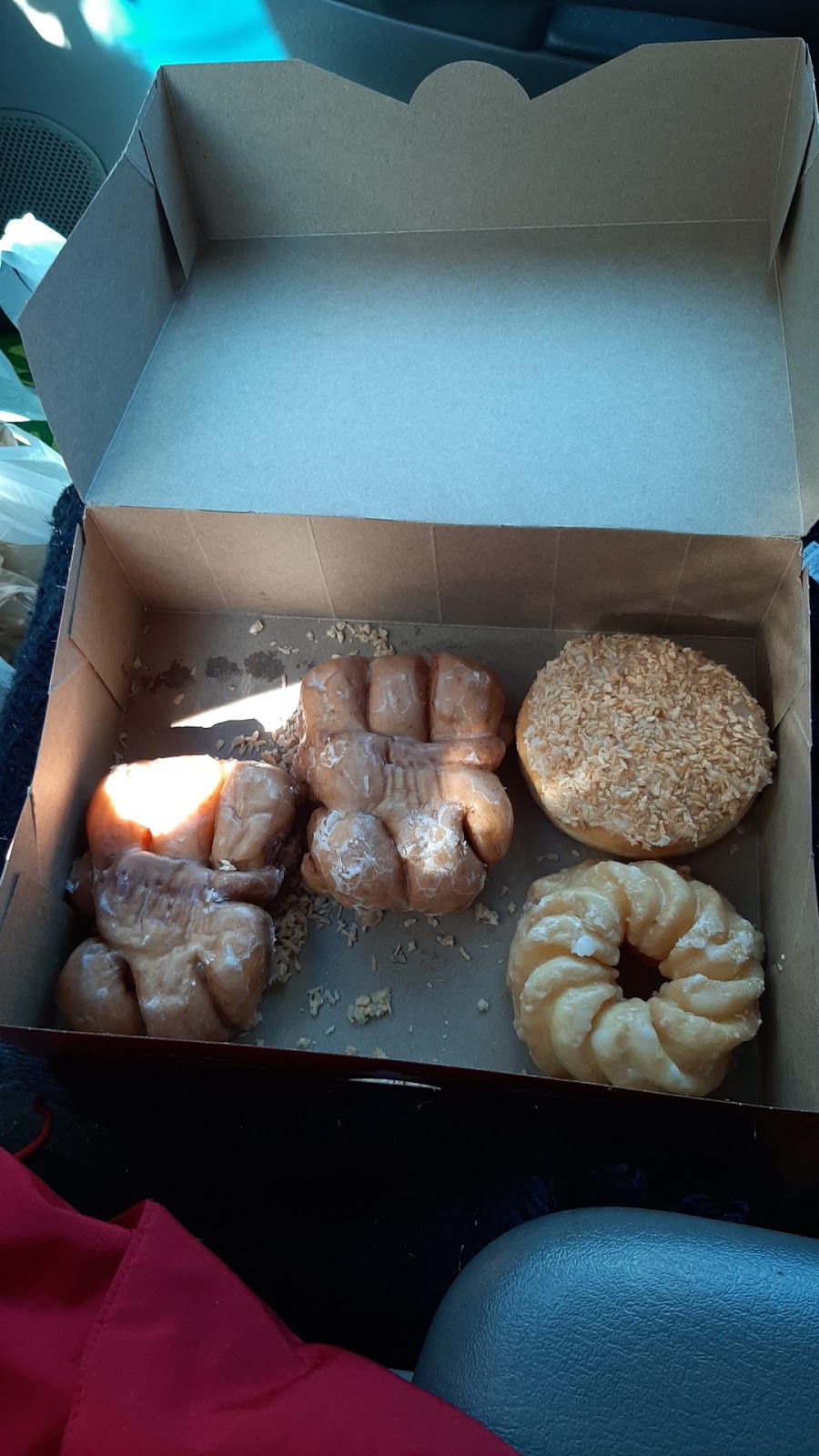 Tim Hortons | 2390 Walker Rd, Windsor, ON N8W 3P6, Canada | Phone: (519) 255-7656