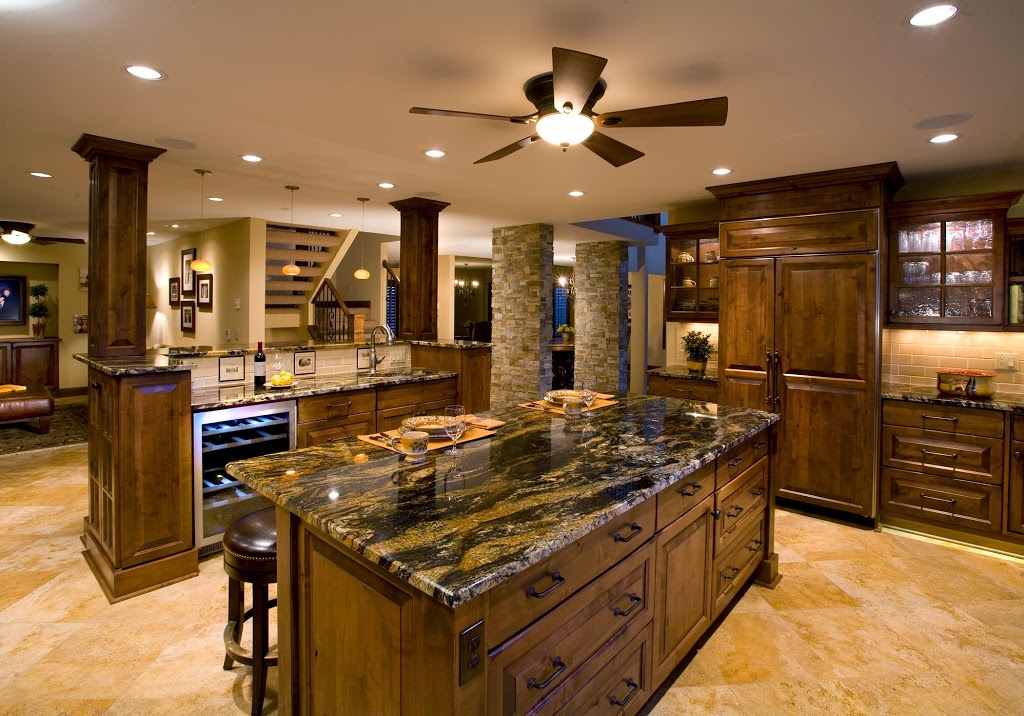M & M Home Renovations Mississauga | 3686 Indigo Crescent, Mississauga, ON L5N 6V9, Canada | Phone: (416) 716-0206
