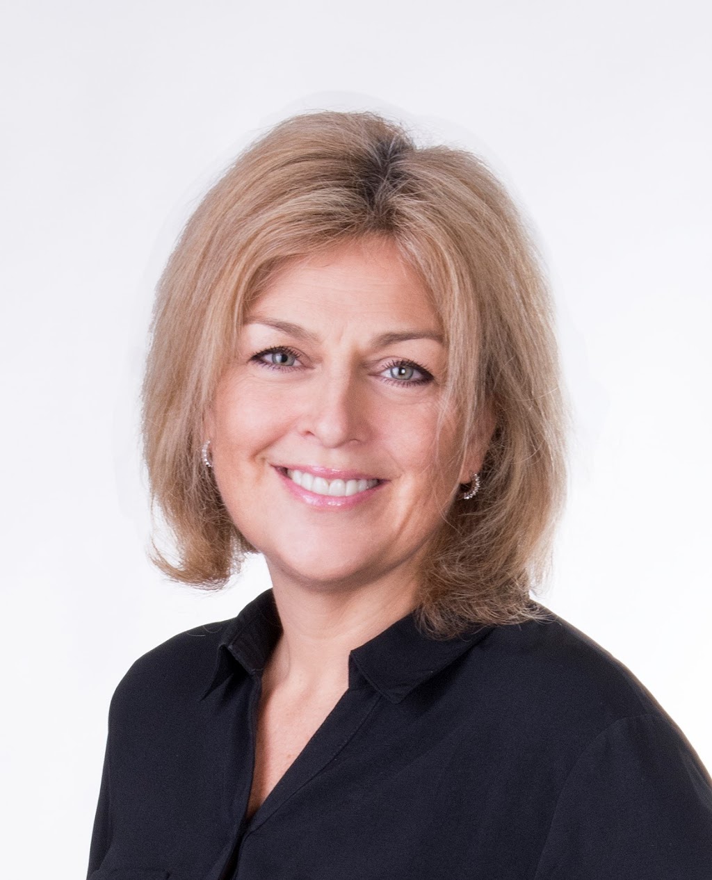 Dr Nathalie Bessette Dentiste | 270 Blvd. Samson, Laval, QC H7X 2Y9, Canada | Phone: (450) 689-3636