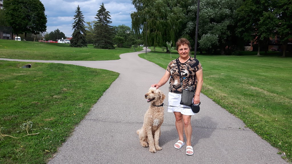 Shaver Trail Park | 4070 Ponytrail Dr, Mississauga, ON L4W 2N7, Canada