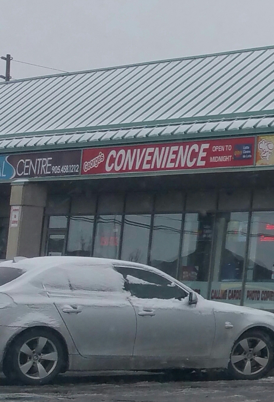 Georges Convenience | 630 Peter Robertson Blvd, Brampton, ON L6R 1C3, Canada | Phone: (905) 799-2446