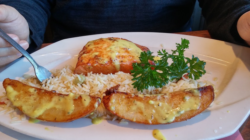 Woodland Restaurant | 5443 Rue Wellington, Verdun, QC H4H 1N4, Canada | Phone: (514) 768-1171