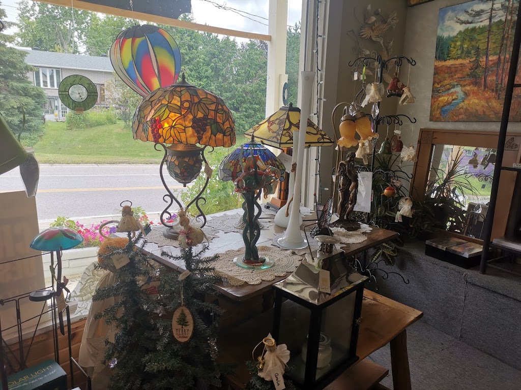 Madawaska Art Shop | 32977 Hastings County Rd 62, Maynooth, ON K0L 2S0, Canada | Phone: (613) 338-2555