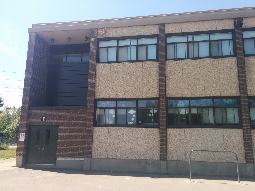 École Georges-P.-Vanier | 3400 Rue Boisclair, Brossard, QC J4Z 2C2, Canada | Phone: (450) 678-0490