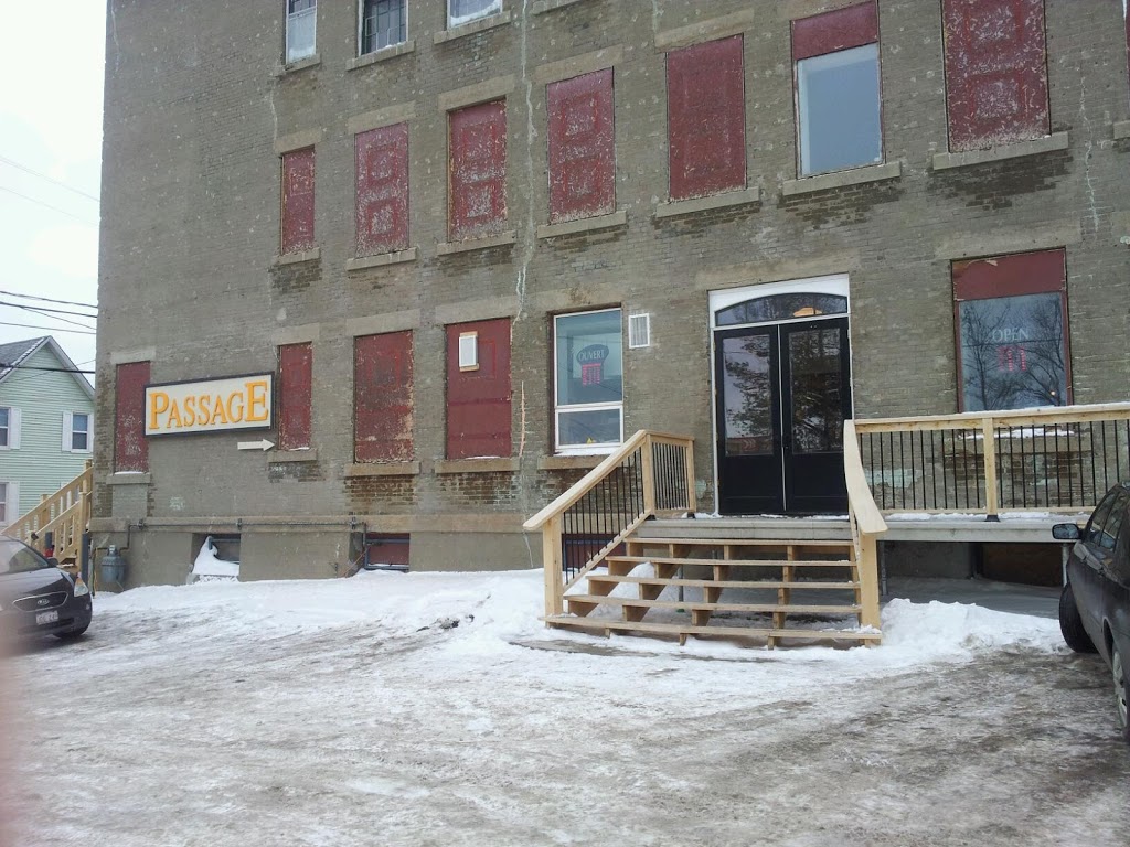 Le Passage | 232 Botsford St, Moncton, NB E1C 4X7, Canada | Phone: (506) 855-6916