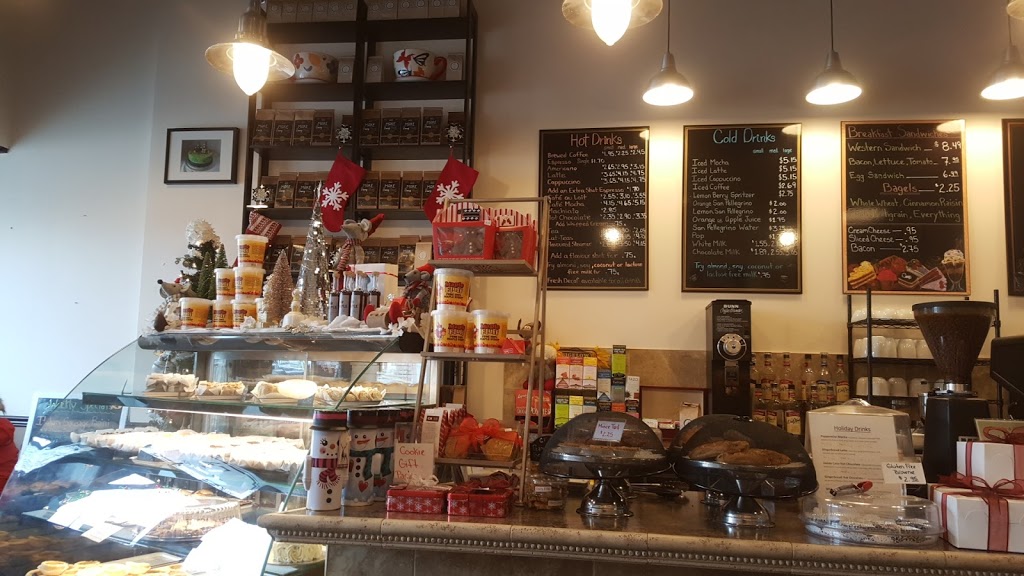 Cakes And Coffees | 47 King St W, Bowmanville, ON L1C 1R2, Canada | Phone: (905) 623-5558