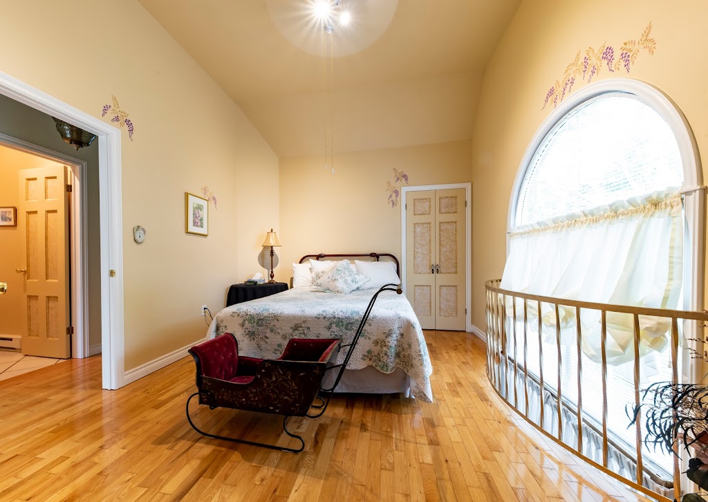 The Victorian Dejavu | 179 Red Sail Rd, Belle River, PE C0A 1R0, Canada | Phone: (902) 969-8185