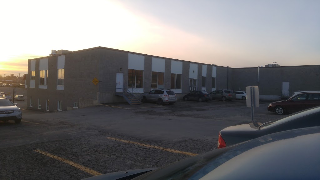 Service Canada Centre | 1700 Rue Sherbrooke #100A, Magog, QC J1X 5B4, Canada | Phone: (800) 622-6232
