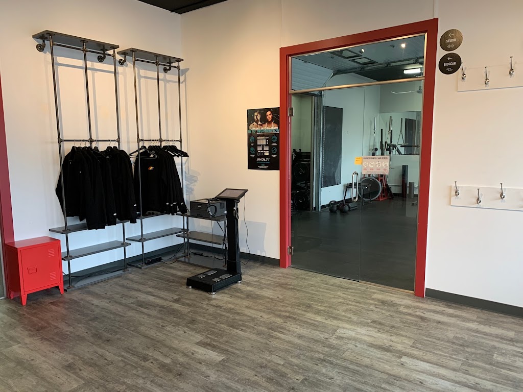 LF3 Barrhaven | 3054 Woodroffe Ave, Nepean, ON K2J 4G3, Canada | Phone: (613) 440-1996