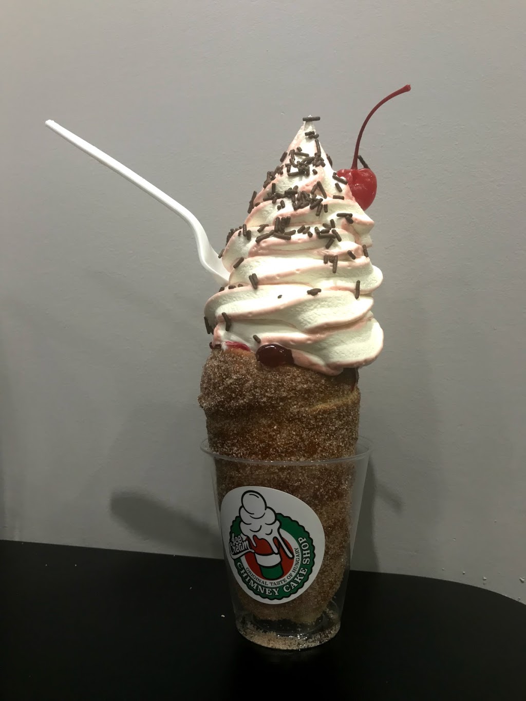 Chimney Cake Shop | 1786 Stone Church Rd E, Hamilton, ON L8W 3P8, Canada | Phone: (905) 560-3884