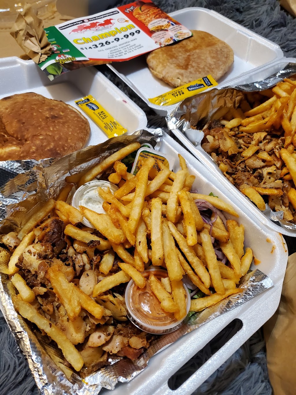 Champion Pizza | 5412 Rue de Charleroi, Montréal-Nord, QC H1G 3A3, Canada | Phone: (514) 326-9999