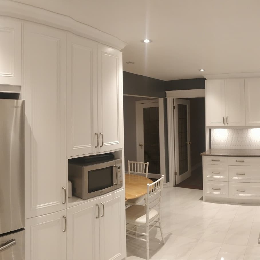 Cortina Kitchens Inc | 70 Regina Rd, Woodbridge, ON L4L 8L6, Canada | Phone: (905) 264-6464