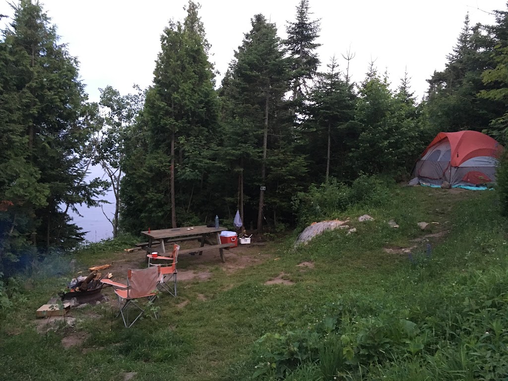 Camping Falaise Sur Mer | 148 Rue Saint-David, Saint-Siméon, QC G0T 1X0, Canada | Phone: (418) 638-3838