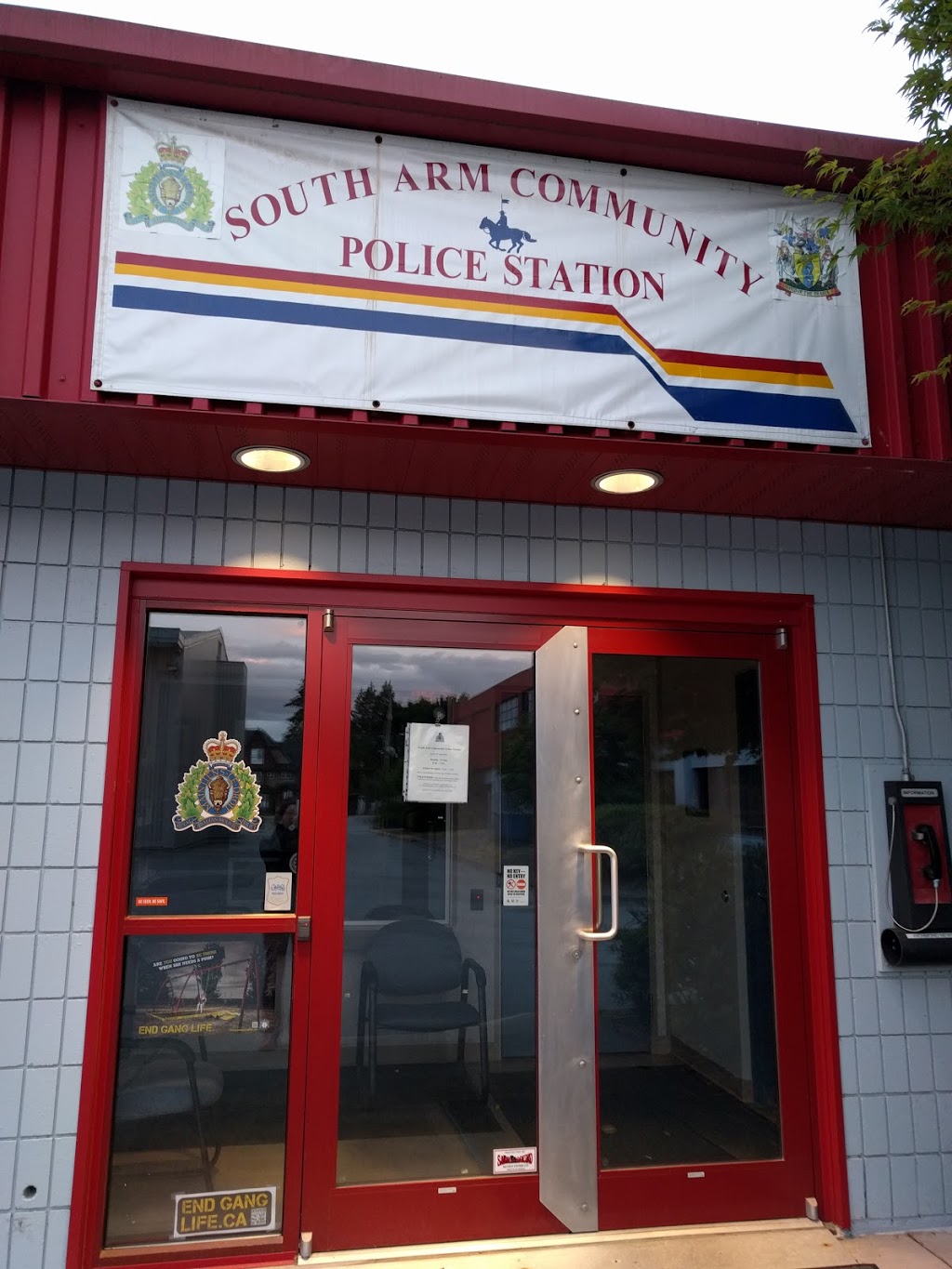 Richmond RCMP South Arm | 8880 Williams Rd, Richmond, BC V7A 1G6, Canada | Phone: (604) 713-2300