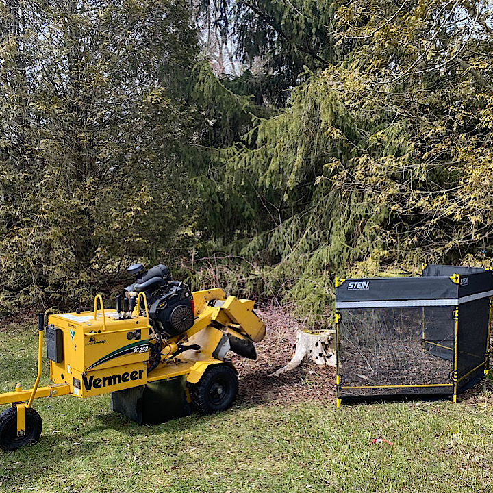 Stump Grizzly | Foxborough Pl, Thorndale, ON N0M 2P0, Canada | Phone: (226) 921-8619