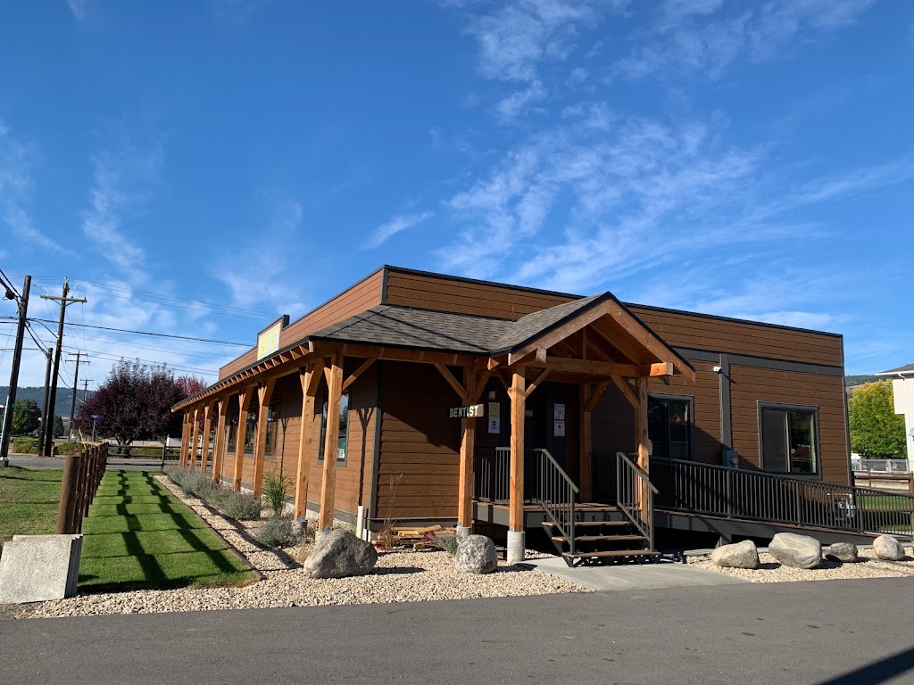 Border Country Dental | 1899 68 Ave, Grand Forks, BC V0H 1H0, Canada | Phone: (250) 442-6232