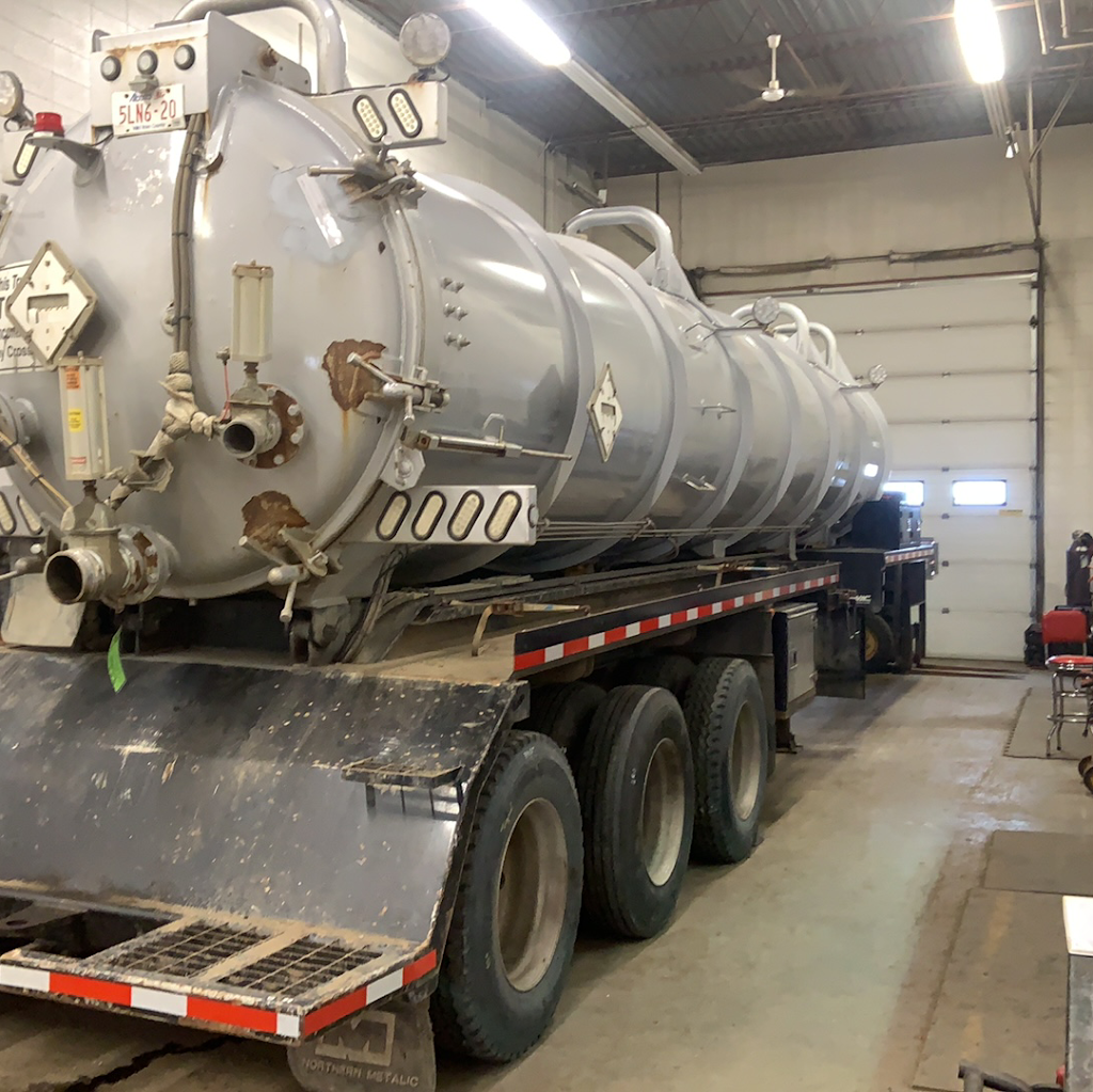 Strongs rig up & vacuum services inc | 3909 84 Ave Bays 3&4, Leduc, AB T9E 8M5, Canada | Phone: (780) 932-7734