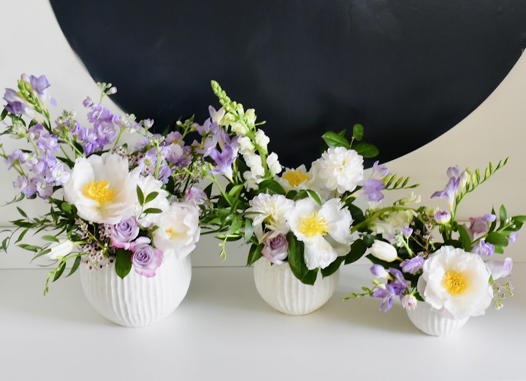 Ouisey Floral Studio | 1295 Wharf Street, Unit 45A Liverpool Road Entrance, Pickering, ON L1W 1A2, Canada | Phone: (905) 420-3777