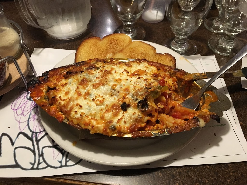 Harvest House | 126 4 Ave N, Three Hills, AB T0M 2A0, Canada | Phone: (403) 443-7336