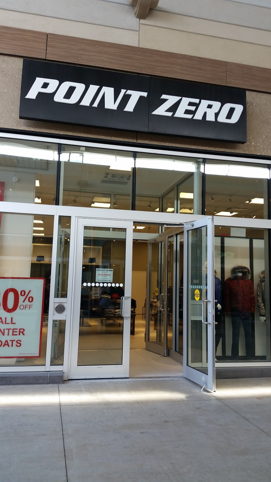 Point Zero Niagara Outlet | 300 Taylor Rd, Niagara-on-the-Lake, ON L0S 1J0, Canada | Phone: (289) 771-1075