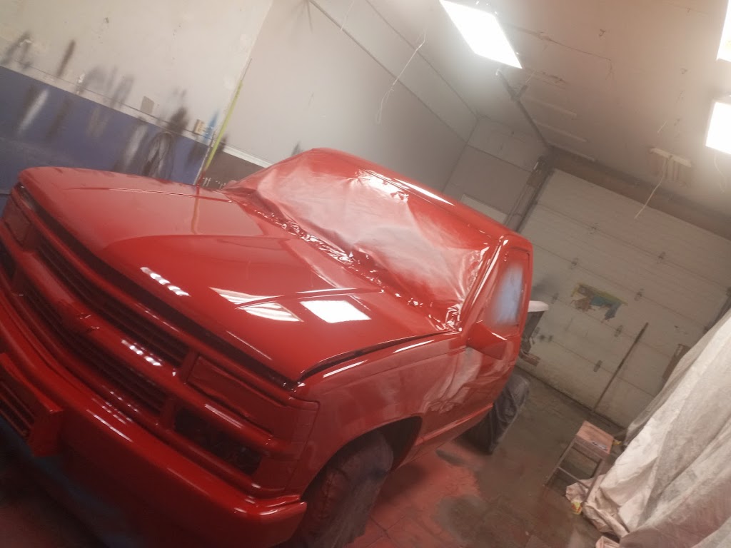 Vance Garton Autobody | 50 Tank Farm Rd, Belleville, ON K8P 1B7, Canada | Phone: (613) 438-3823